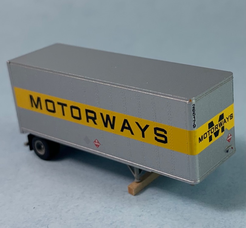 42875-1 Motorways 28