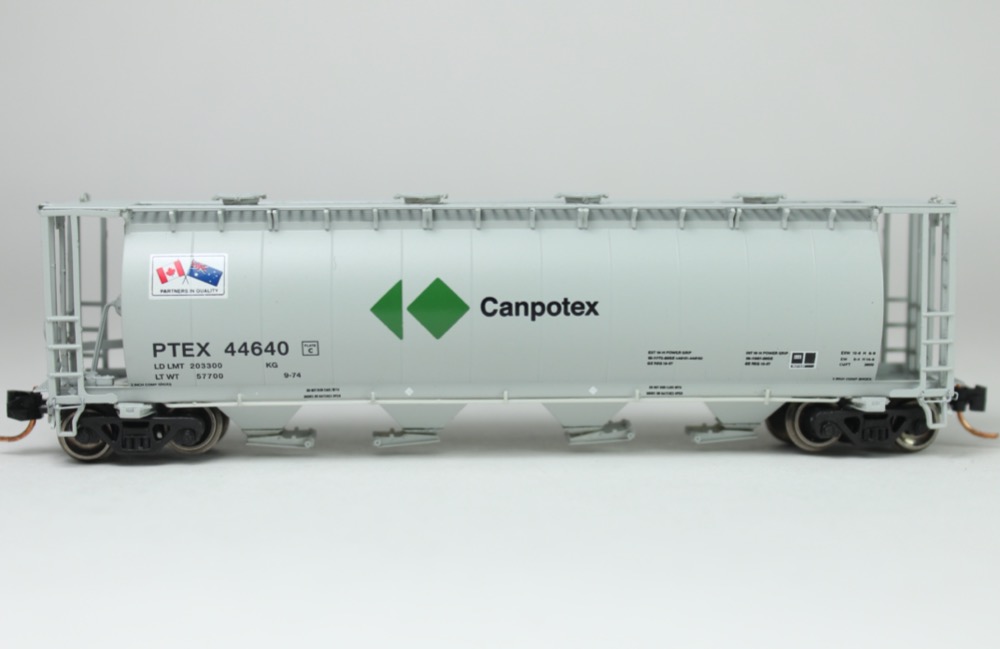 Canpotex WITH FLAG:
11 Panel Body with Round Hatches